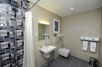 Sapphire Park Inn Suite & Apartment 多哈 外观 照片